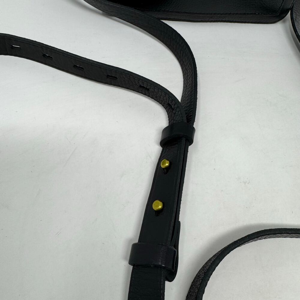 Madewell Black Leather Crossbody with Brass Hardware - Picture 4 of 12
